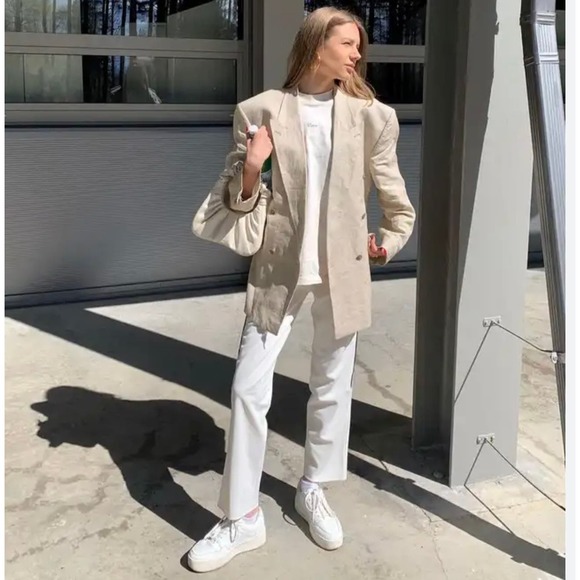 JW PEI Cream Crossbody Bag - Picture 6 of 10